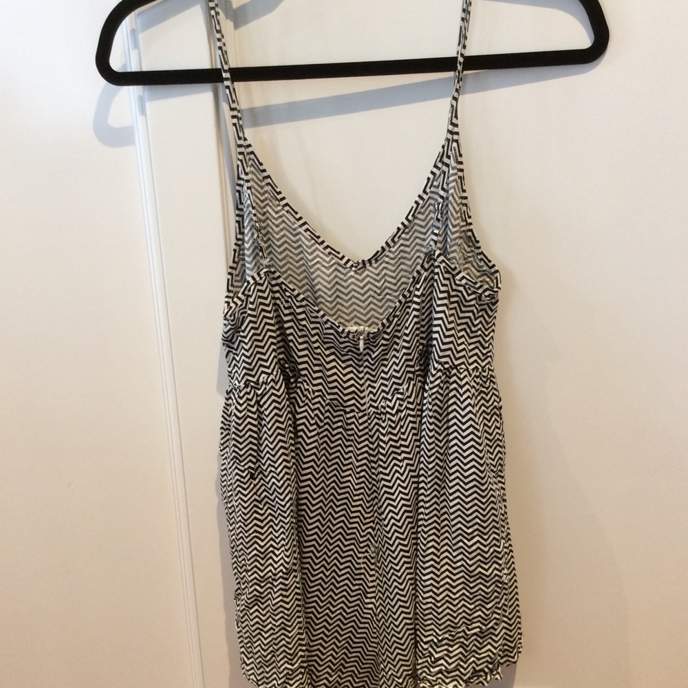 LF romper - Picture 2 of 2